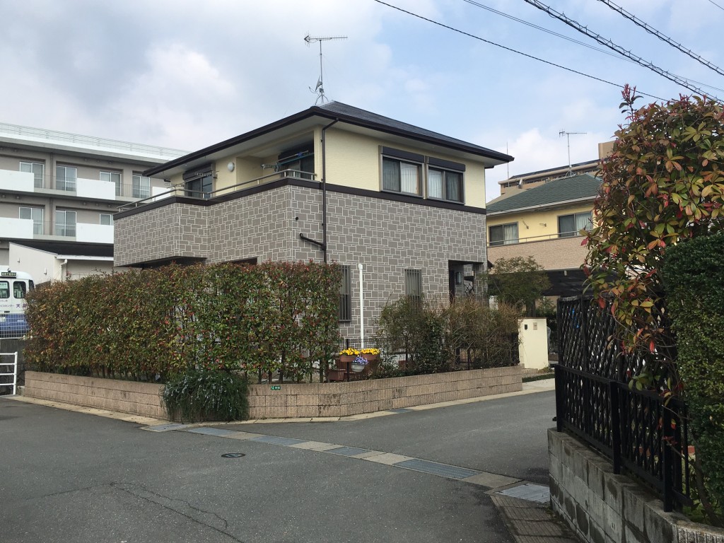 3月8日完成です。筑紫野市湯町・I様邸　外壁塗装・屋根塗装工事