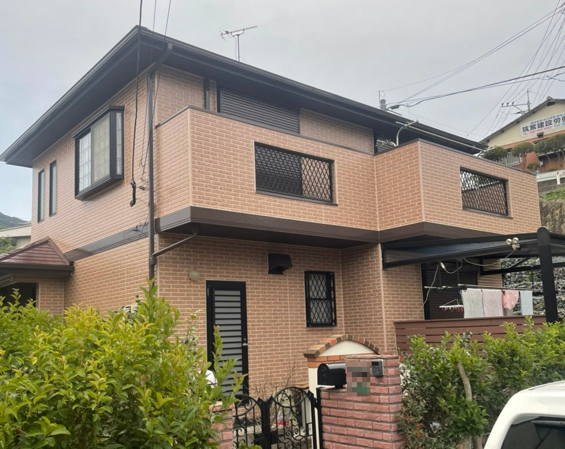 11/5完成です。太宰府市水城・H様邸　外壁塗装・屋根塗装工事