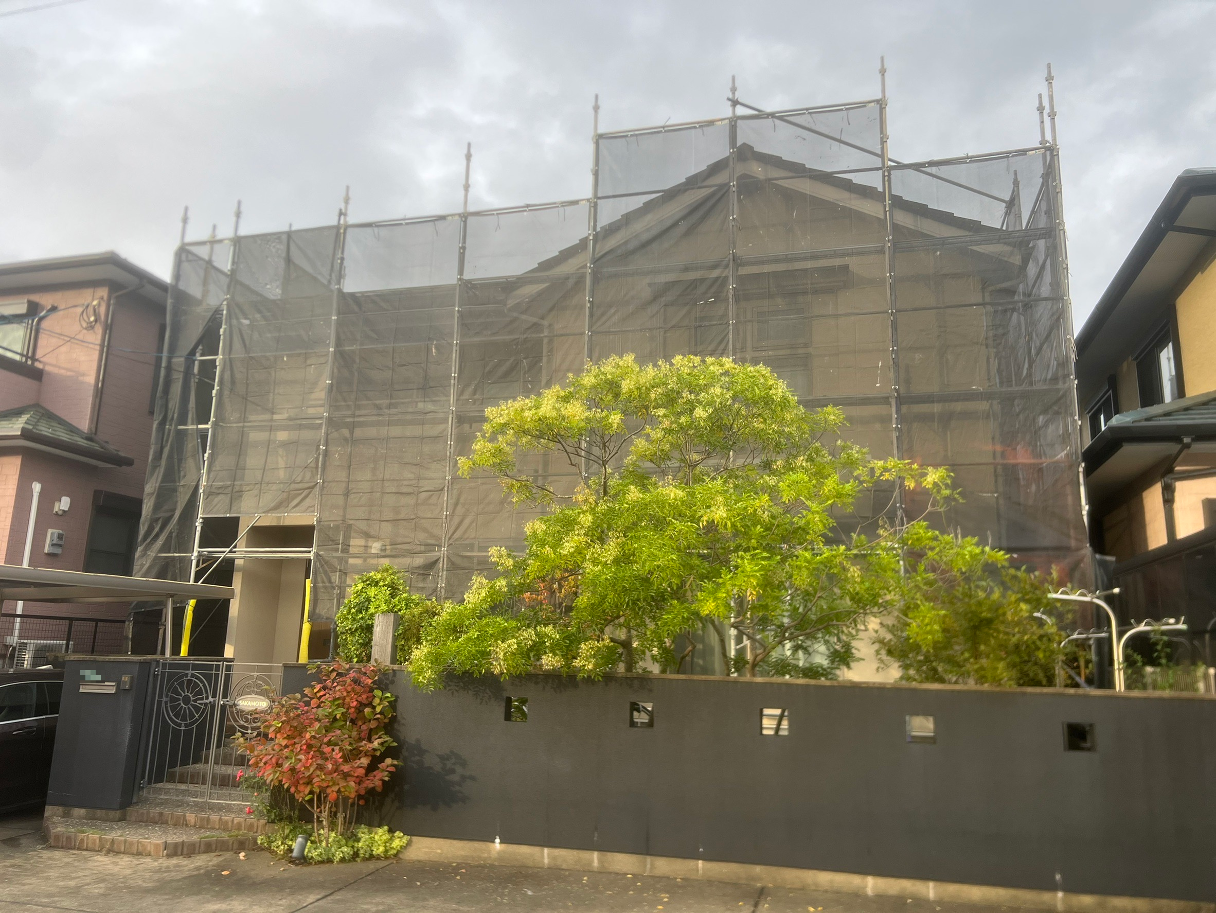 福岡県太宰府市大佐野・S様邸　外壁塗装・屋根塗装工事　9/27着工です。【チラシより】